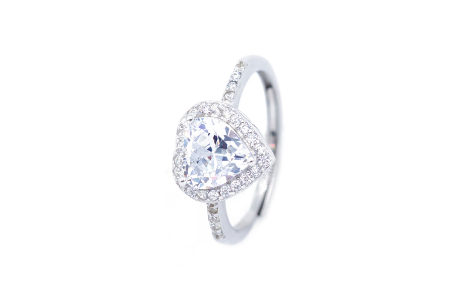 Adjustable rhinestone heart ring in 925 silver
