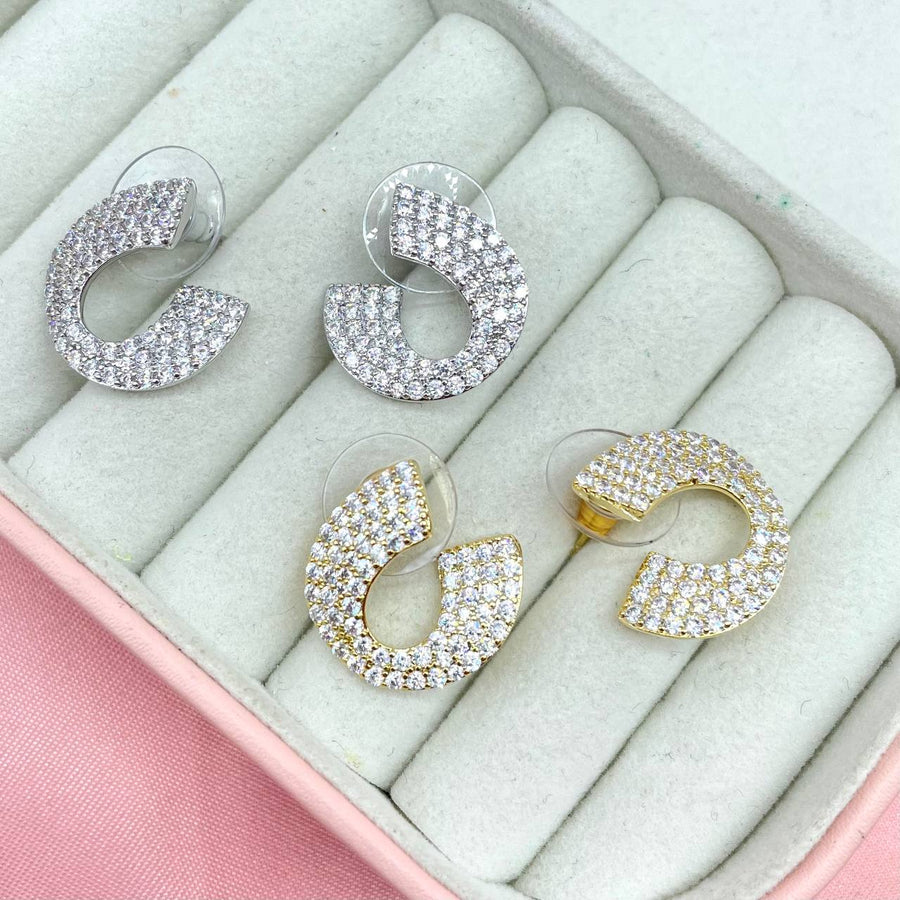 Orecchini Lobo con elemento a lastra da Donna in Oro 18 Carati Chiusura Orecchini Lobo con elemento a lastra da Donna in Oro 18 Carati Chiusura