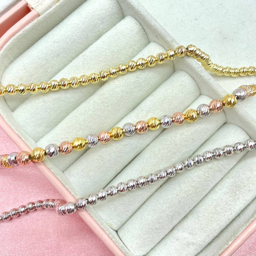 LES POULETTES BIJOUX - 925 Sterling Silver Bracelet with Rainbow Enamel Pearls and 925 Silver Pearls, Nail Polish : Stéphanie Ducauroix LES POULETTES BIJOUX - 925 Sterling Silver Bracelet with Rainbow Enamel Pearls and 925 Silver Pearls, Nail Polish : Stéphanie Ducauroix