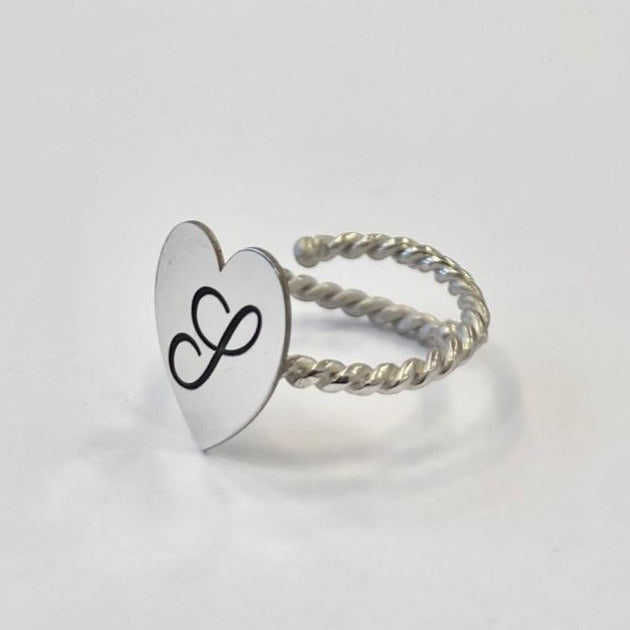 Adjustable torcion ring with personalized heart in 925 silver
