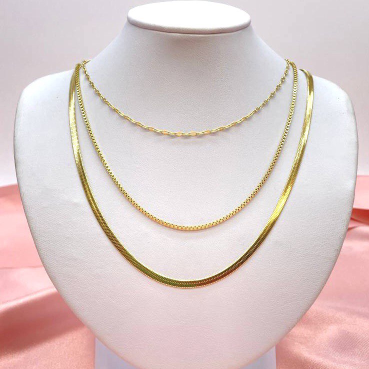 Triple simply necklace