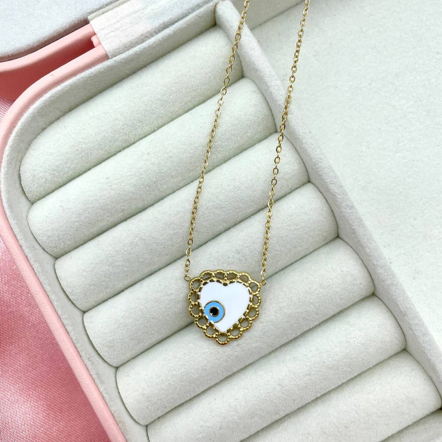 Heart white necklace